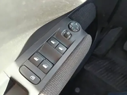 Photo 14 Citroën C3 Aircross  PureTech 110 S&S BVM6