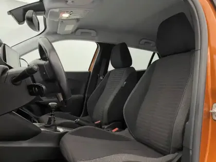 Photo 13 Peugeot 2008  PureTech 100 S&S BVM6
