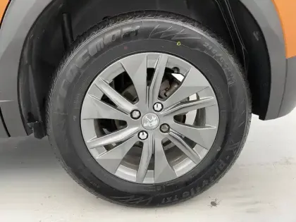 Photo 15 Peugeot 2008  PureTech 100 S&S BVM6