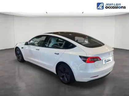 Photo 6 Tesla Model 3  Autonomie Standard Plus RWD