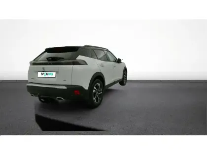 Photo 7 Peugeot 2008  PureTech 130 S&S EAT8