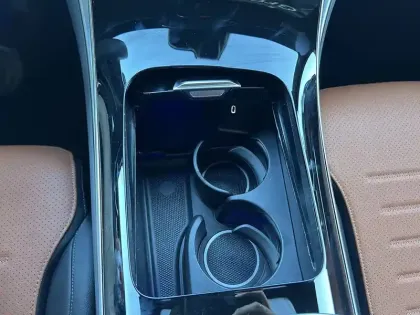 Photo 10 Mercedes GLC  Coupe 300 e Hybrid EQ 4Matic