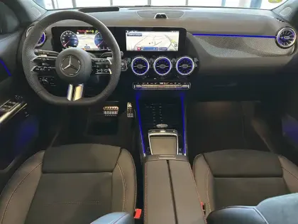 Photo 5 Mercedes GLA  200 d 8G-DCT