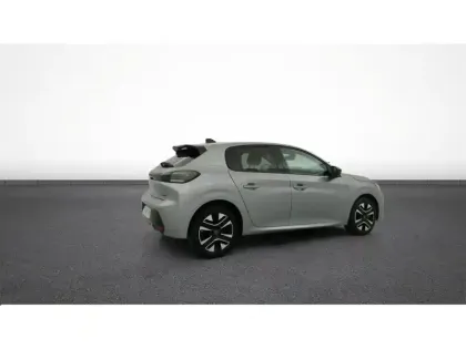 Photo 8 Peugeot 208  Hybrid 100 e-DCS6