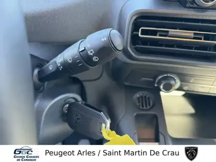 Photo 51 Peugeot Rifter  M Essence 110 ch Manuelle 5pl
