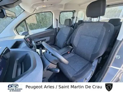 Photo 8 Peugeot Rifter  M Essence 110 ch Manuelle 5pl