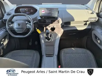 Photo 40 Peugeot Rifter  M Essence 110 ch Manuelle 5pl