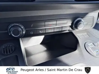 Photo 54 Peugeot Rifter  M Essence 110 ch Manuelle 5pl