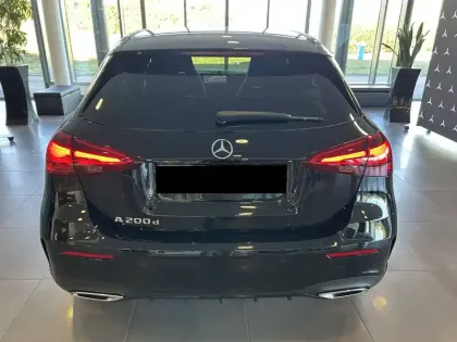 Photo 17 Mercedes Classe A  200 d