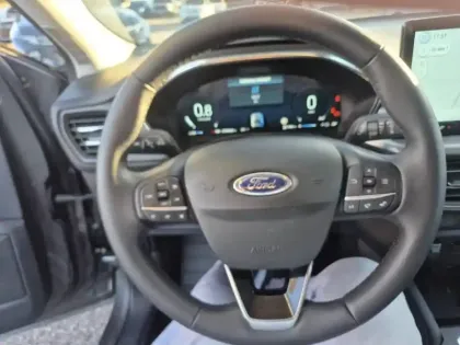 Photo 18 Ford Focus  1.0 EcoBoost mHEV 125ch Titanium X Business