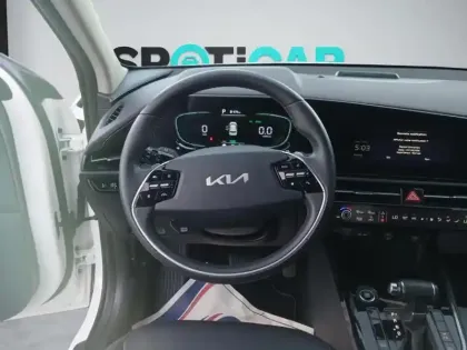 Photo 10 Kia Niro  1.6 GDi 183ch PHEV Active DCT6