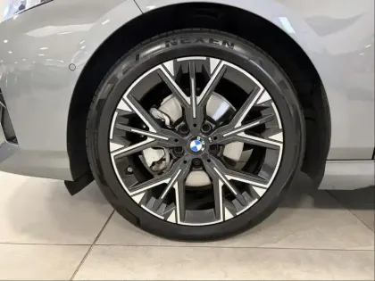 Photo 8 BMW Serie 1 Série 1 120A 170ch M Sport DKG7