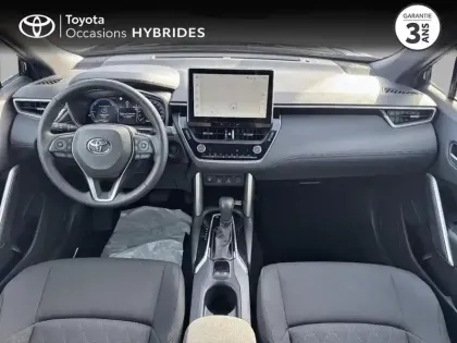 Photo 13 Toyota Corolla  CROSS 1.8 140ch Style Confort MY24