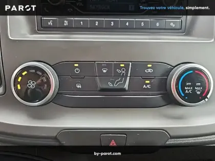 Photo 18 Ford Custom 280 L1H1 2.0 ECOBLUE 130 TREND BUSINESS