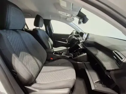 Photo 30 Peugeot 208  100 S&S BVM6