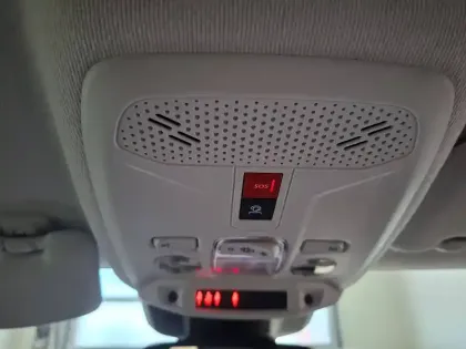 Photo 31 Peugeot 208  100 S&S BVM6