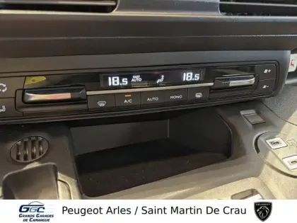 Photo 24 Peugeot Partner  CA XL BLUEHDI 130 S&S EAT8