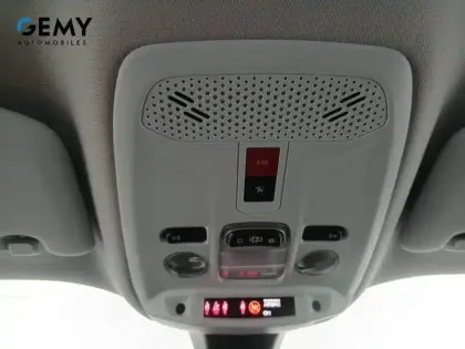 Photo 16 Peugeot 2008  PureTech 100 S&S BVM6