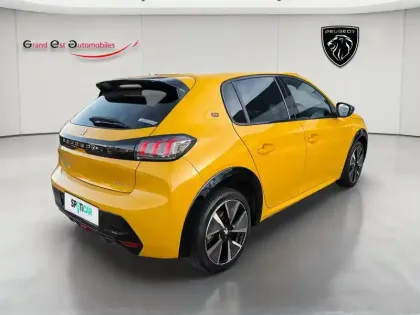 Photo 18 Peugeot 208  e- 136ch GT