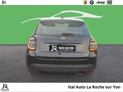 Photo 19 Fiat 600  1.2 Hybrid Turbo 145ch Pop eDCT6 Step 2