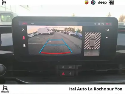 Photo 12 Fiat 600  1.2 Hybrid Turbo 145ch Pop eDCT6 Step 2