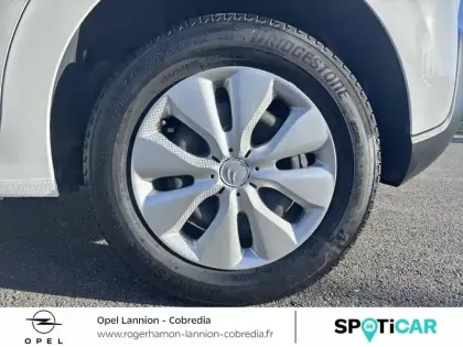 Photo 10 Citroën C3  1.2 PureTech 83ch S&S Shine