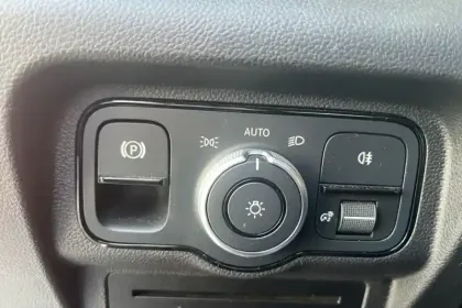 Photo 15 Mercedes CLA sse T 180 d 7G-DCT