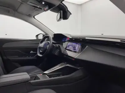 Photo 25 Peugeot 308  PHEV 180 e-EAT8