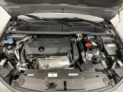 Photo 20 Peugeot 308  PHEV 180 e-EAT8