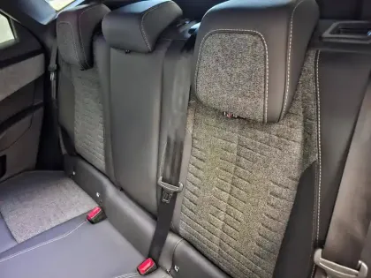 Photo 5 Peugeot 3008  Hybrid 145 e-DCS6