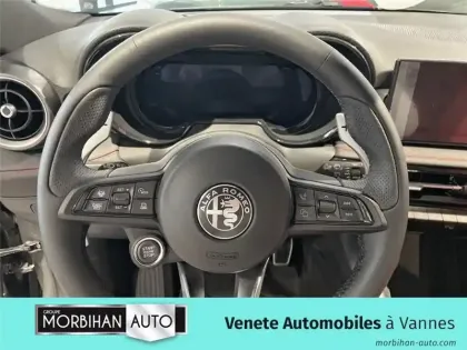 Photo 12 Alfa Romeo Tonale 1.5 IBRIDA 175 CH VGT TCT7