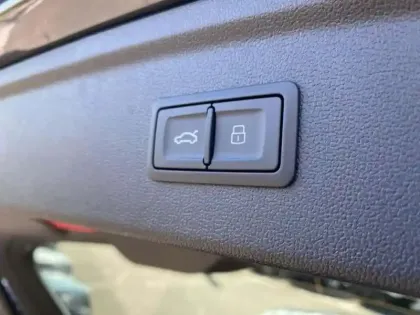 Photo 7 Audi A3 PI2 SPORTBACK E HYBRID 204 CH S tronic