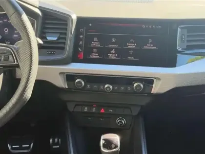 Photo 9 Audi A1 25 TFSI 95 ch S tronic 7 S line