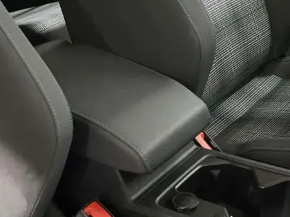 Photo 9 Volkswagen Golf 1.4 Hybrid Rechargeable OPF 245 DSG6 GTE