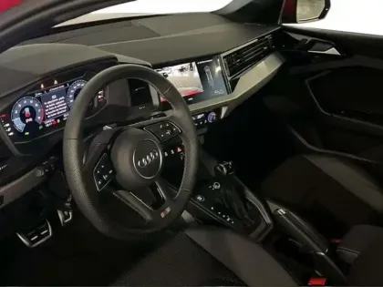 Photo 8 Audi A1 30 TFSI 116 ch S tronic 7 S line