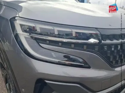 Photo 12 Renault Espace  1.2 E-Tech full hybrid 200ch esprit Alpine 7 places - 24