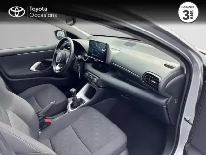 Photo 5 Toyota Yaris  116h Dynamic 5p MC24