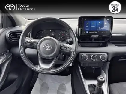 Photo 8 Toyota Yaris  116h Dynamic 5p MC24