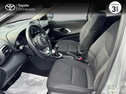 Photo 10 Toyota Yaris  116h Dynamic 5p MC24