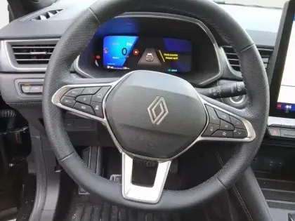 Photo 14 Renault Symbioz  1.8 E-Tech full hybrid 160ch Iconic - 26