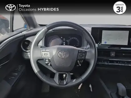 Photo 8 Toyota C-HR  1.8 Hybride 140ch Dynamic NG23
