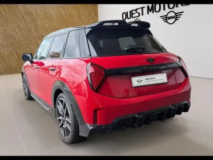 Photo 16 Mini Cooper  5 Portes S 204ch JCW DKG7