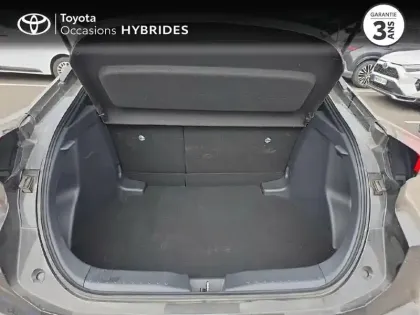 Photo 9 Toyota C-HR  1.8 Hybride 140ch Dynamic MY25