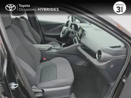 Photo 15 Toyota C-HR  1.8 Hybride 140ch Dynamic MY25