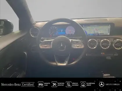 Photo 6 Mercedes Classe A  180 136ch AMG Line 7G-DCT