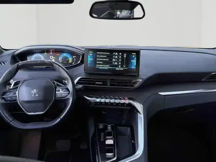 Photo 12 Peugeot 3008  Plug-in Hybrid 180ch Allure Pack e-EAT8