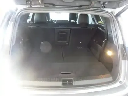 Photo 8 Renault Espace  1.2 E-Tech full hybrid 200ch Techno 7 places - 24