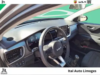 Photo 15 Kia Stonic  1.0 T-GDi 100ch Active
