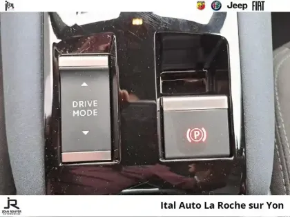 Photo 14 Alfa Romeo Junior  1.2 Ibrida 136ch DCT6