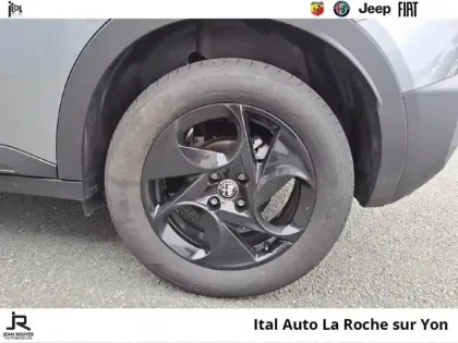 Photo 10 Alfa Romeo Junior  1.2 Ibrida 136ch DCT6